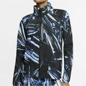 NWT Nike Women’s Shield Running Jacket Small BV4386-405 $150